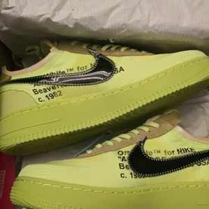 Air Force 1 Low Off-White Volt